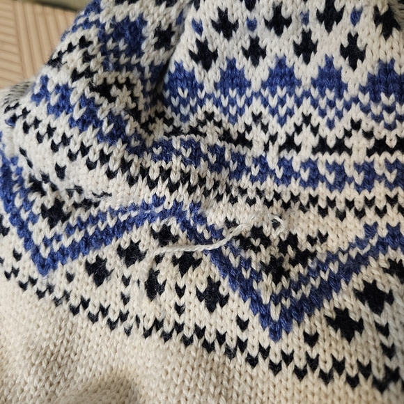 Roots Knit Hat Blue White Design Braided Ties Tassel Winter One Size Womens Wool - Picture 3 of 9